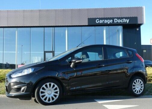 Mooie stadswagen Ford Fiesta tweedehands benzine kopen met Garantie bij Garage Dochy Izegem