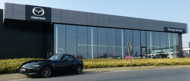 Een Mazda MX5 RF kopen bij Garage Dochy gelegen tussen Kortrijk en Roeselare 