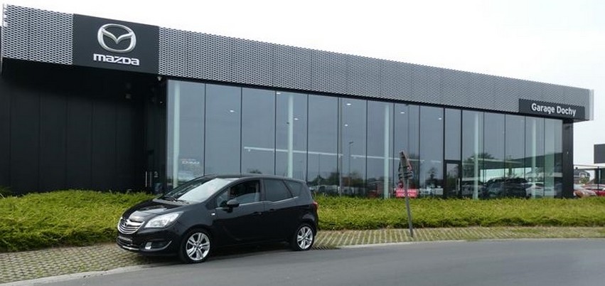 Mooie Opel Meriva tweedehands monovolume kopen bij Garage Dochy 