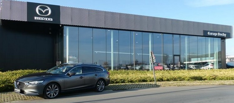 Mazda 6 break in benzine Machine Grey tweedehands directiewagen kopen bij Garage Dochy 